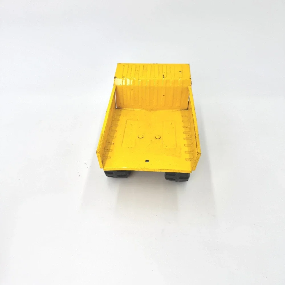 Vintage 1983 REMCO Pressed Steel Dump Truck Yellow‎ Construction Vehicle Korea